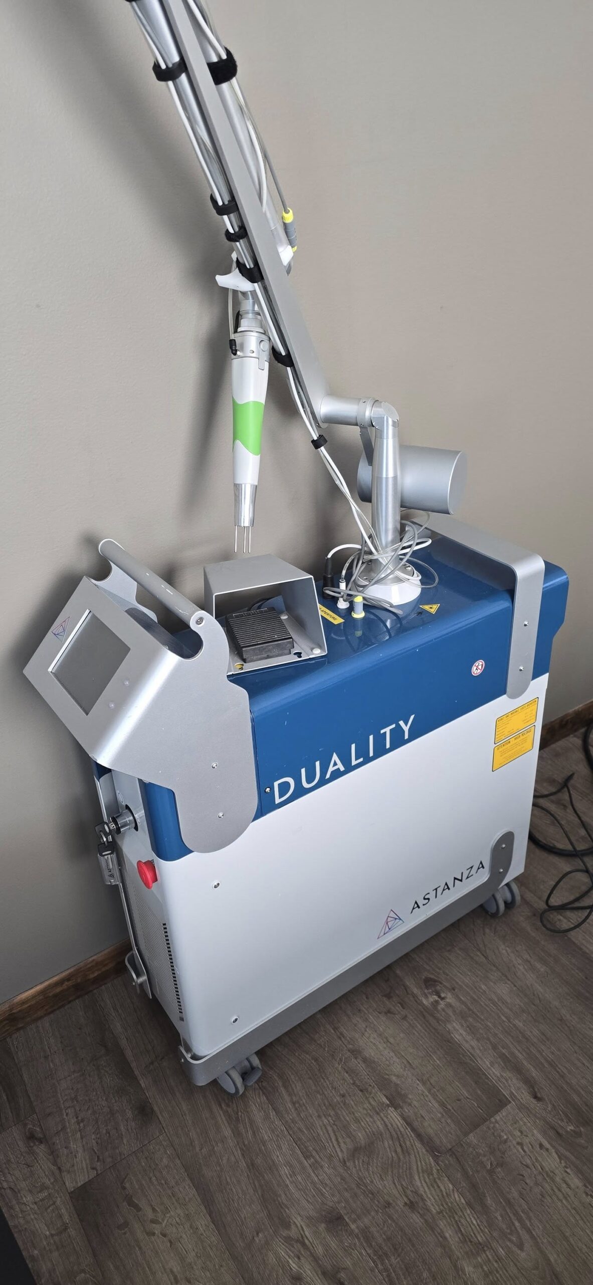 Astanza Duality Laser Tattoo Removal 1 Astanza Duality Laser